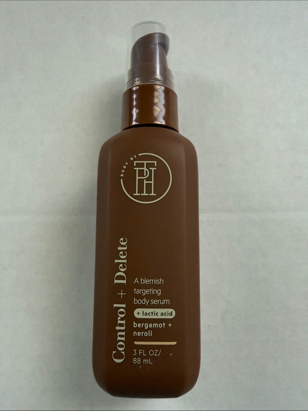 TPH Taraji P Hensen Control + Delete Blemish Targeting Body Serum — Brown
